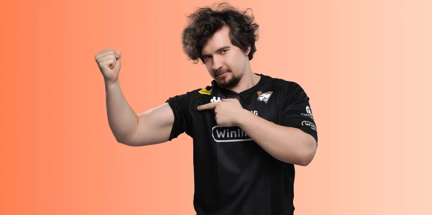 Экс-игрок Virtus.pro по Dota 2 обвинил Daxak в эгоизме на про-сцене